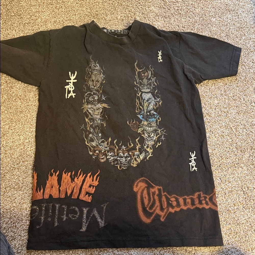 Travis Scott Black Graphic Tee with Flame and Skull Design Met life size medium